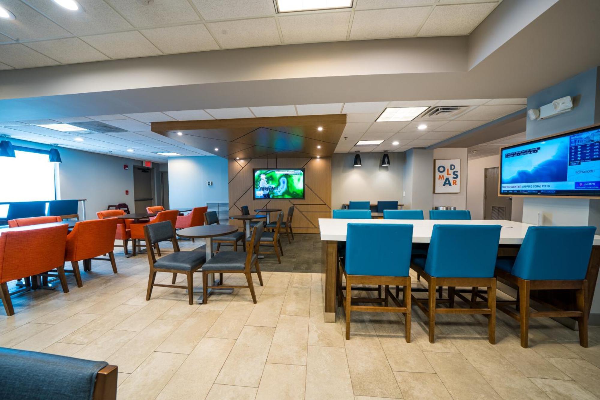 Holiday Inn Express Hotel & Suites Tampa-Oldsmar By Ihg Exteriör bild