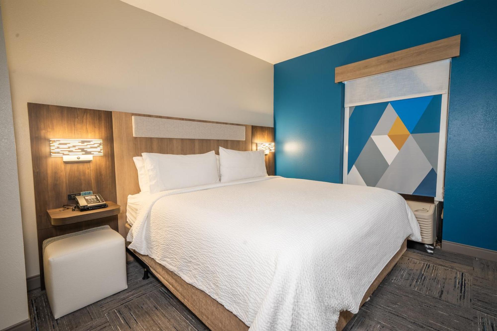 Holiday Inn Express Hotel & Suites Tampa-Oldsmar By Ihg Exteriör bild