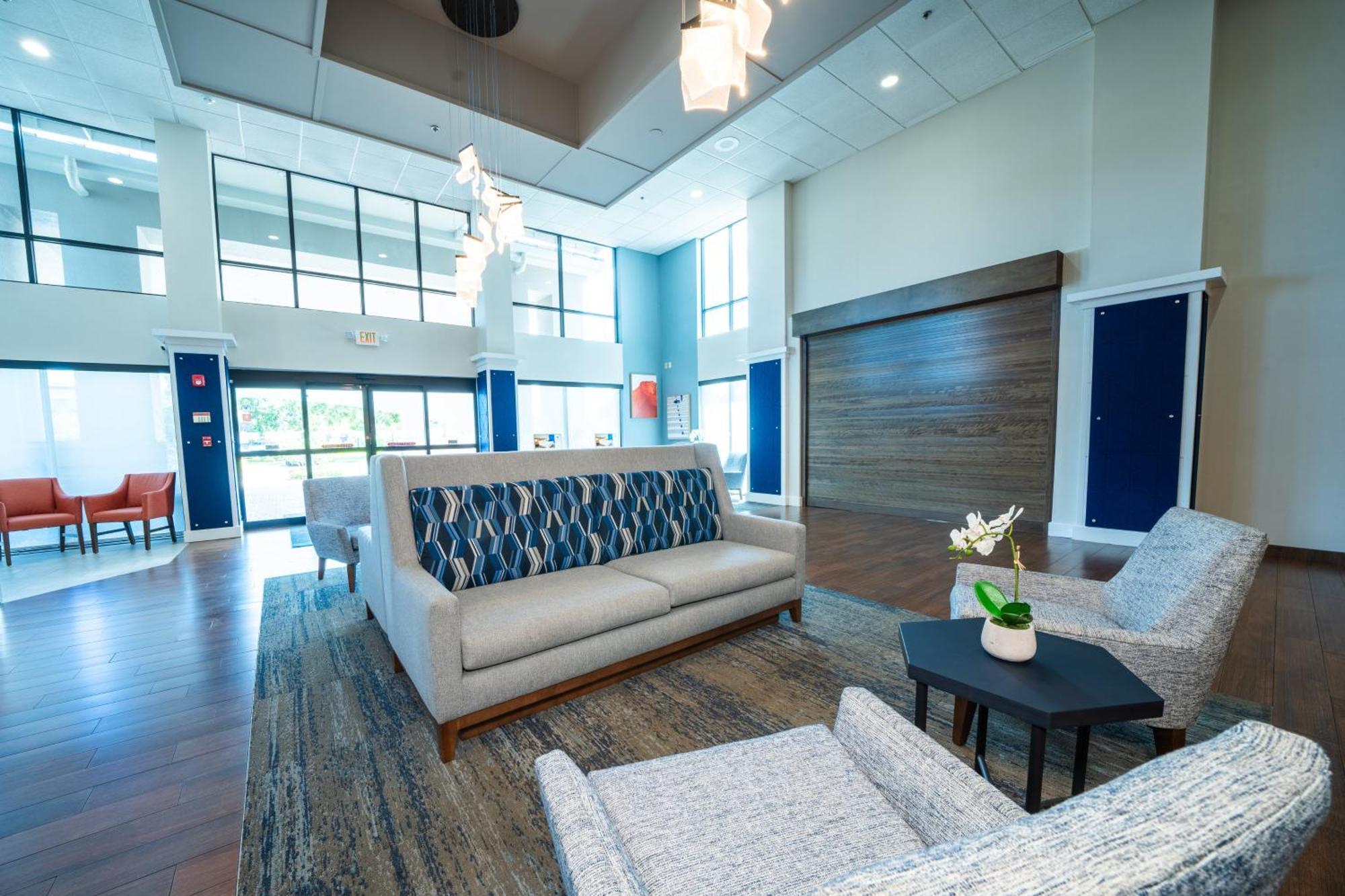 Holiday Inn Express Hotel & Suites Tampa-Oldsmar By Ihg Exteriör bild